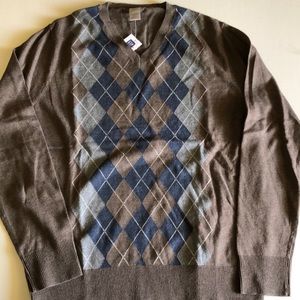 Gap men’s argyle V-neck sweaters brown